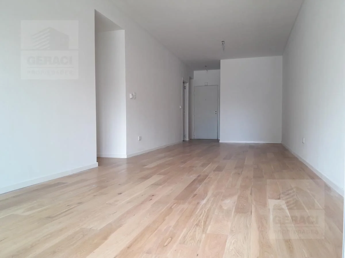 Imagen de la propiedad 4 ambientes ZP 2175080