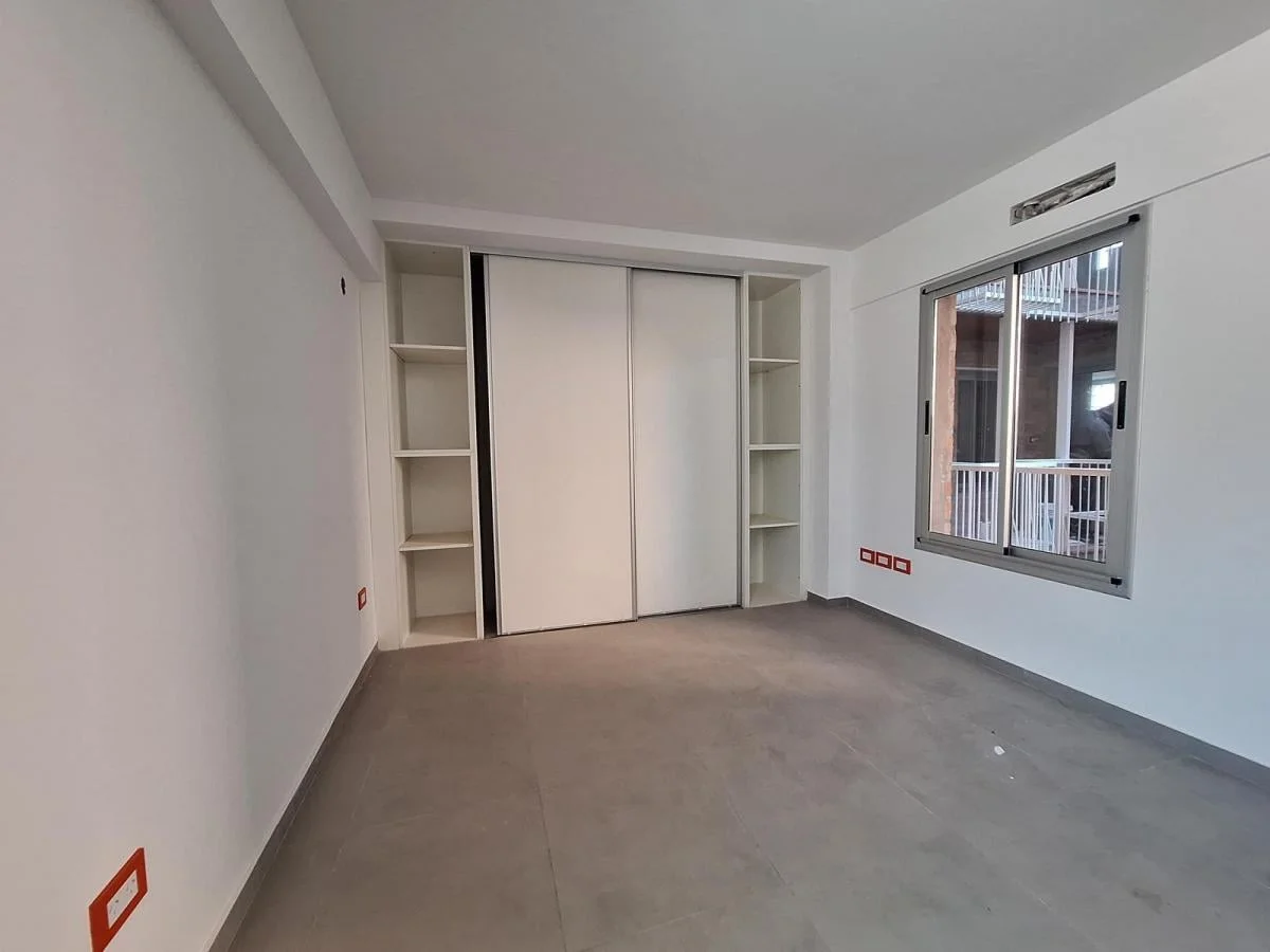 Imagen de la propiedad 1 ambientes ZP 2167877