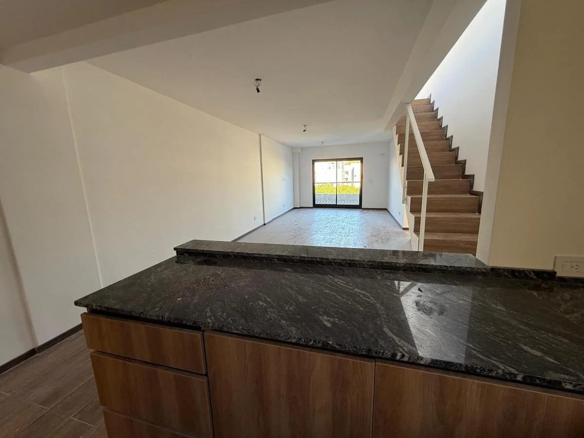 Imagen de la propiedad 3 ambientes ZP 2375083