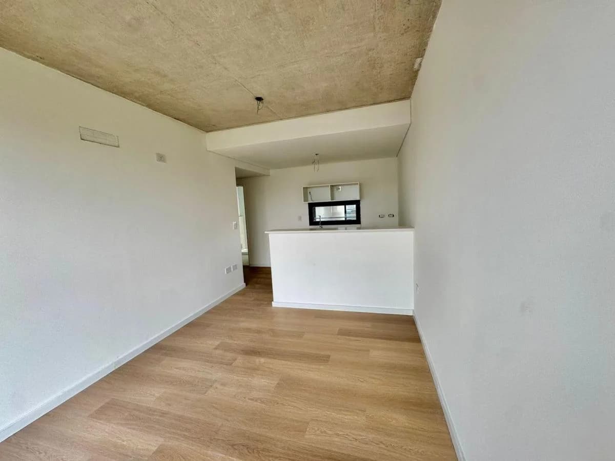 Imagen de la propiedad 1 ambientes ZP 2171524