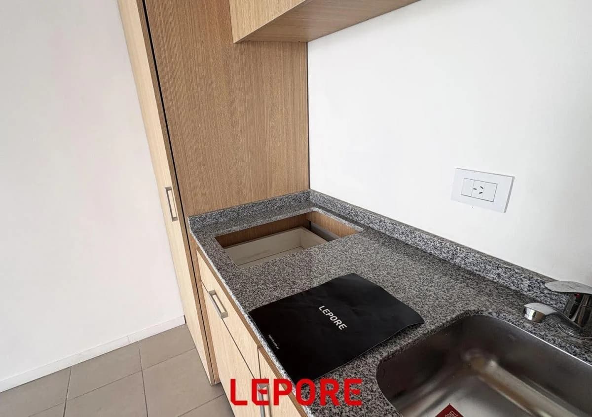 Imagen de la propiedad 1 ambientes ZP 2163371
