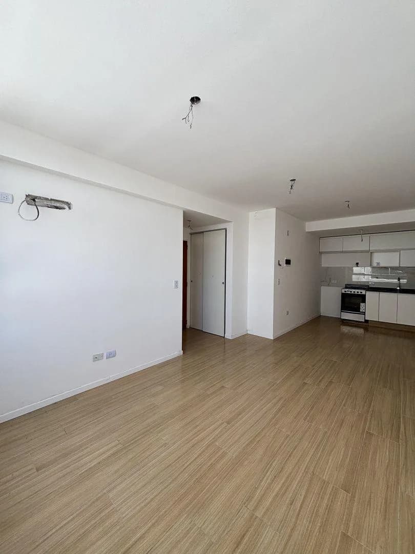 Imagen de la propiedad Av. Entre Ríos 2162 – 1 ambiente – Ref. 2161192