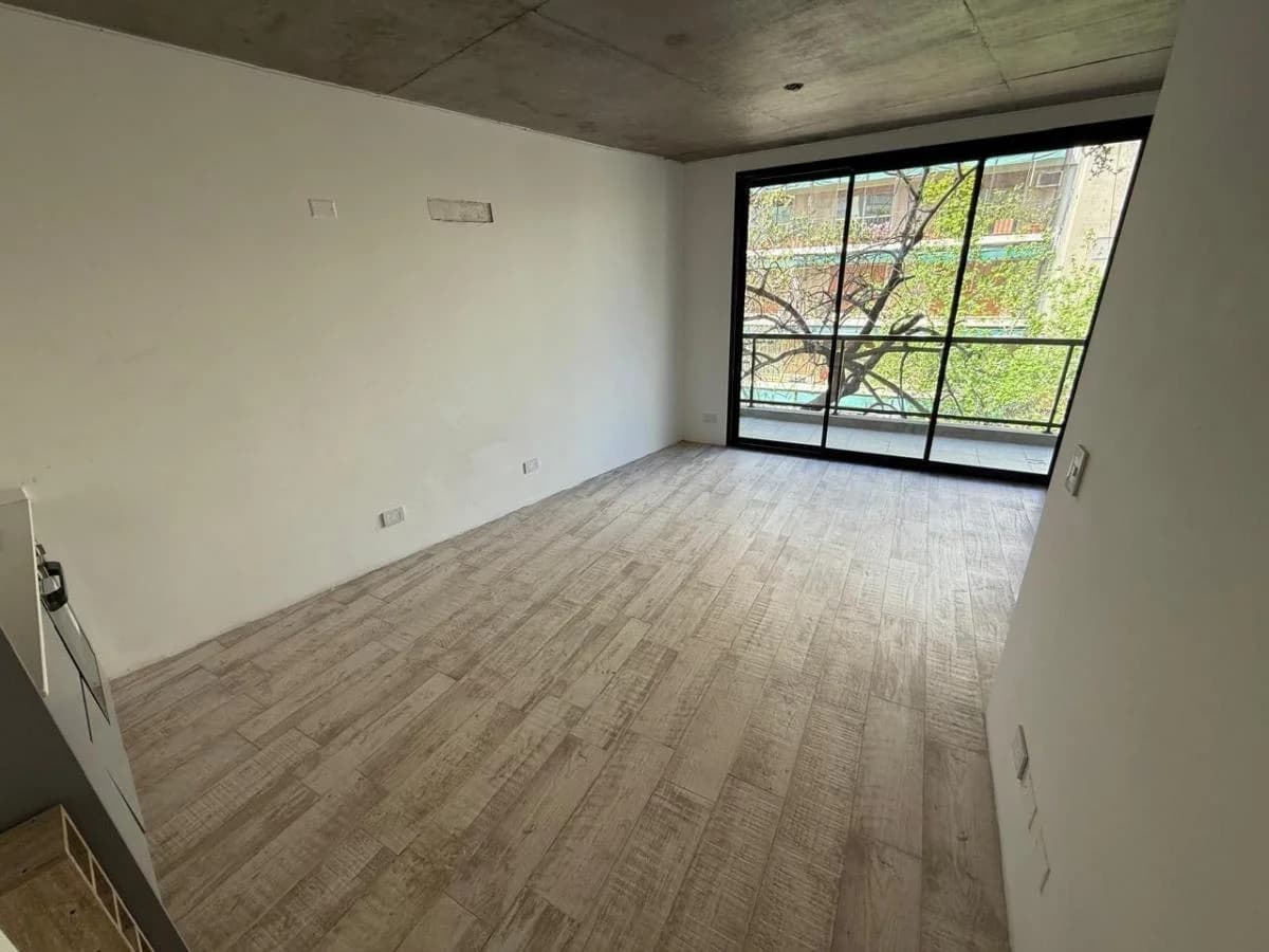 Imagen de la propiedad 1 ambientes ZP 2160989