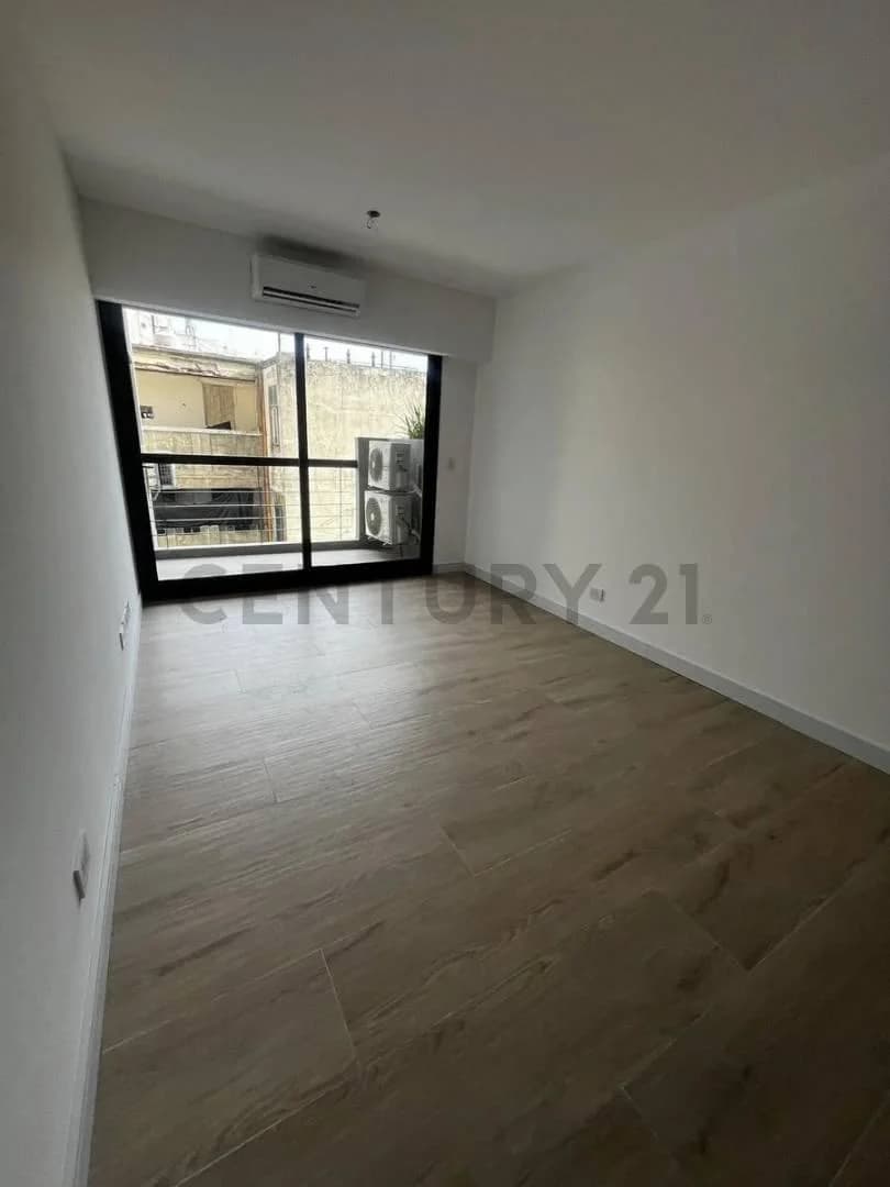 Imagen de la propiedad 1 ambientes ZP 2267703