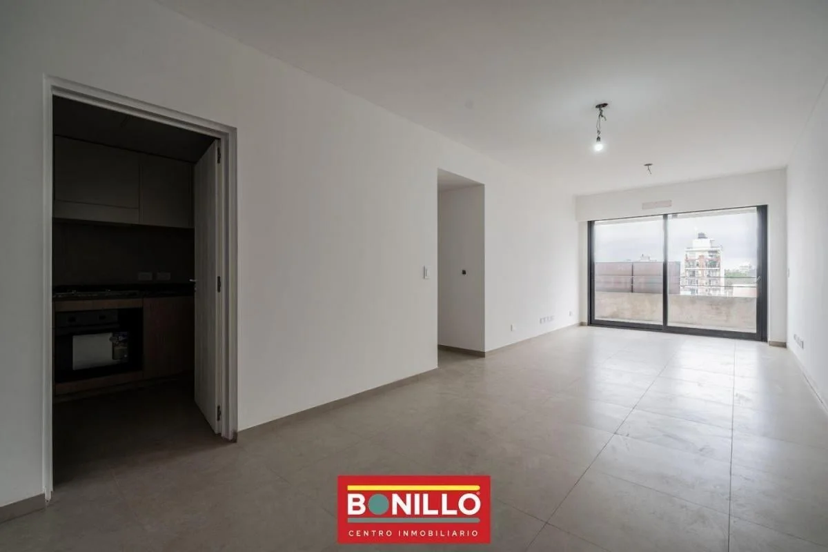 Imagen de la propiedad Mosconi 2151 – Local comercial – Ref. 2158843