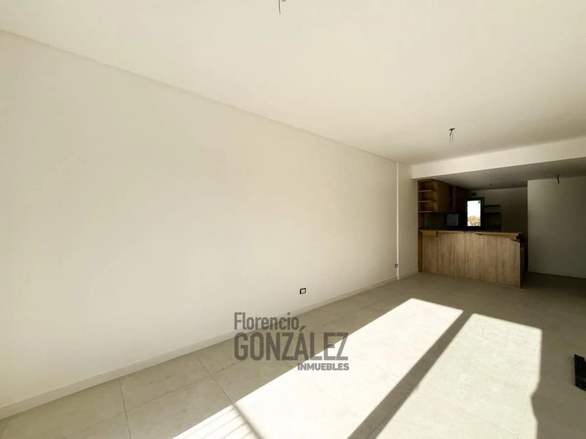 Imagen de la propiedad 3 ambientes ZP 2165328