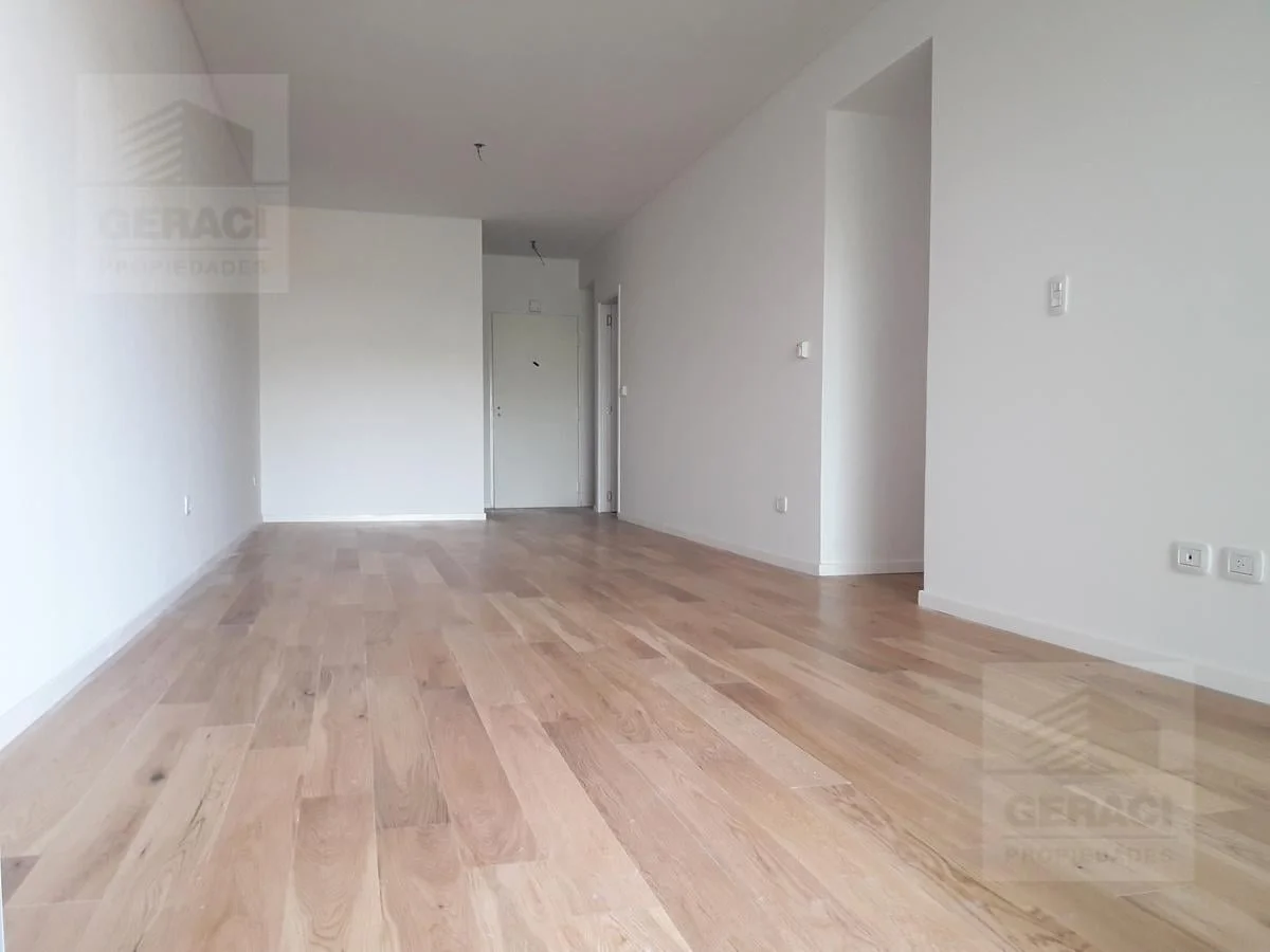 Imagen de la propiedad 4 ambientes ZP 2175079