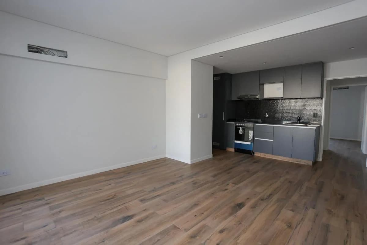 Imagen de la propiedad 2 ambientes ZP 2160240