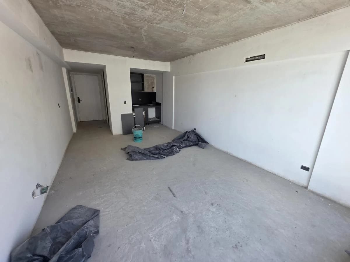 Imagen de la propiedad 1 ambientes ZP 2175034