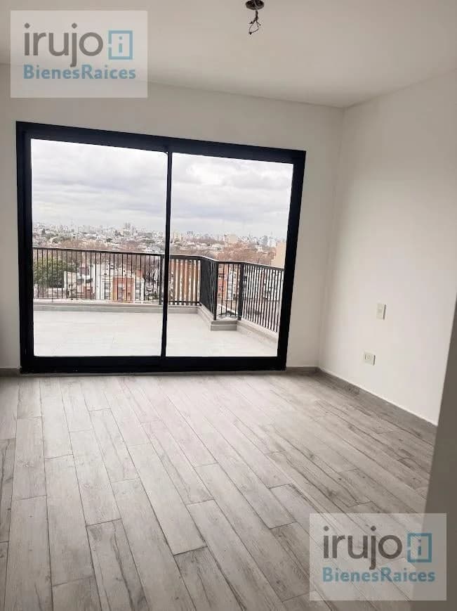 Imagen de la propiedad 4 ambientes ZP 2383050