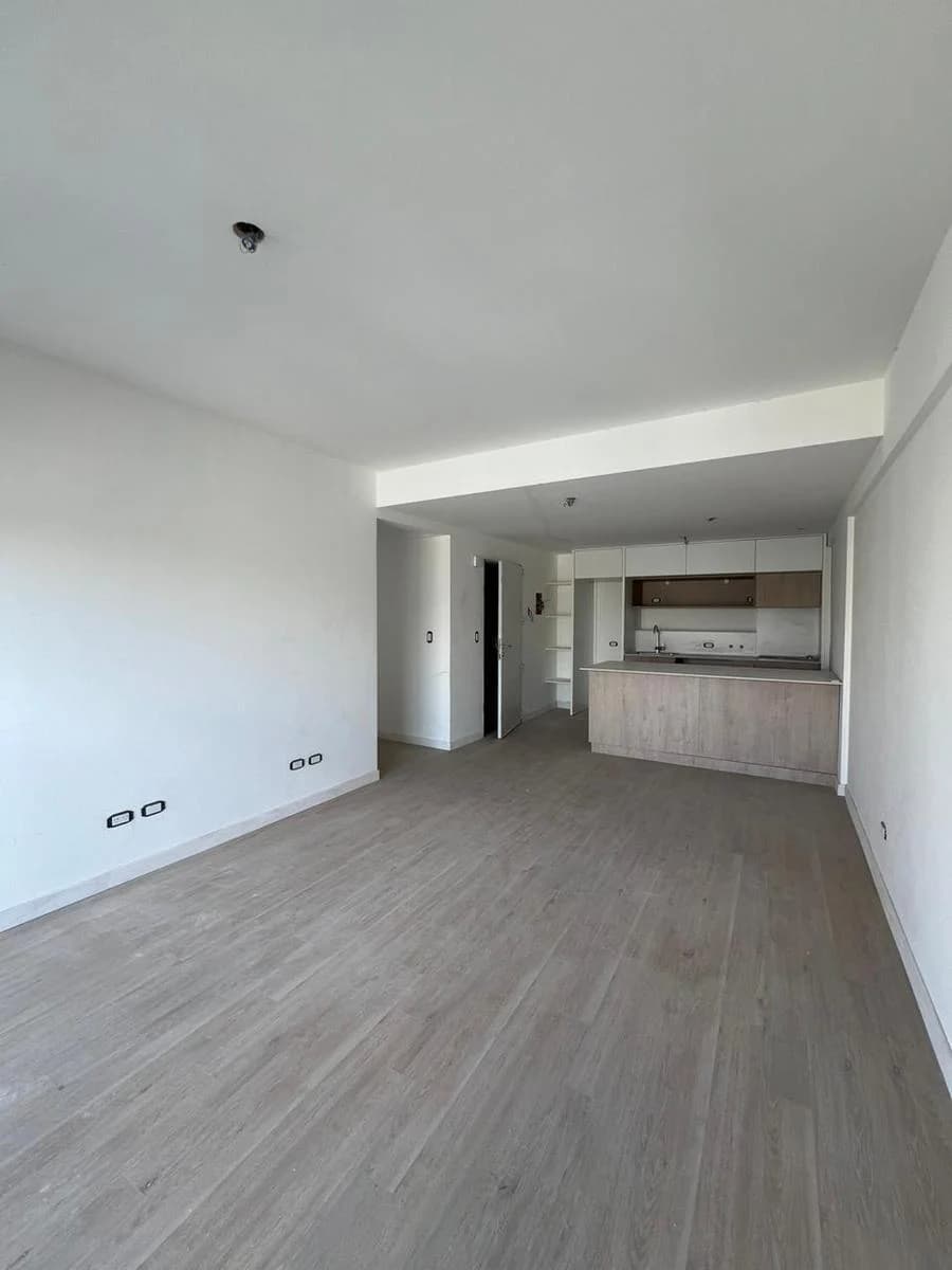 Imagen de la propiedad 3 ambientes ZP 2171279