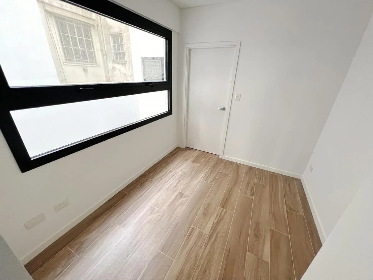 Imagen de la propiedad 4 ambientes ZP 2321858
