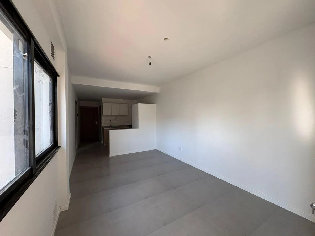 Imagen de la propiedad 2 ambientes ZP 2171161