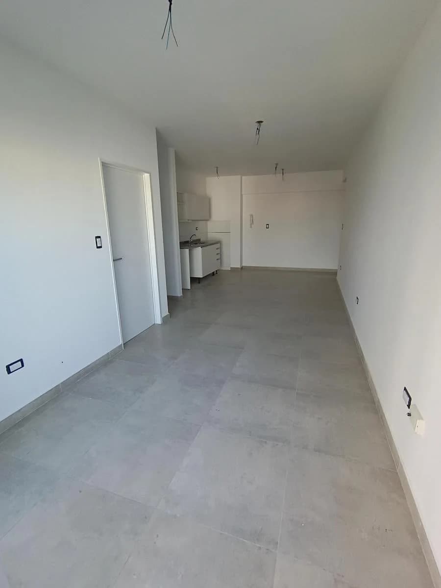 Imagen de la propiedad 2 ambientes ZP 2295182