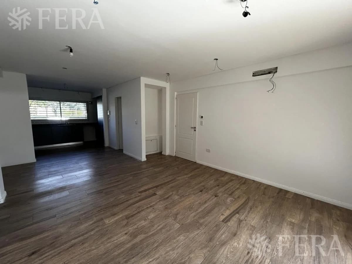 Imagen de la propiedad 3 ambientes ZP 2156783