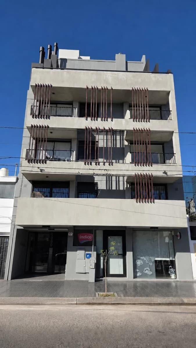 Imagen de la propiedad 3 ambientes ZP 2164681