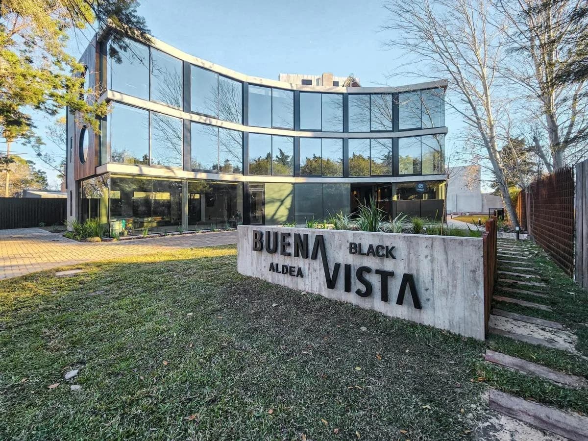 Imagen del emprendimiento Schweitzer 9100 - Buena Vista Black - Etapa 2, Rosario