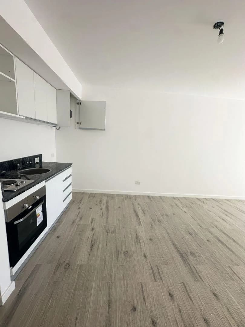 Imagen de la propiedad 1 ambientes ZP 2163765