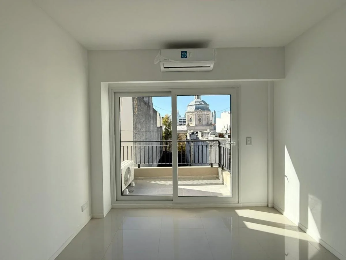 Imagen de la propiedad 1 ambientes ZP 2159162