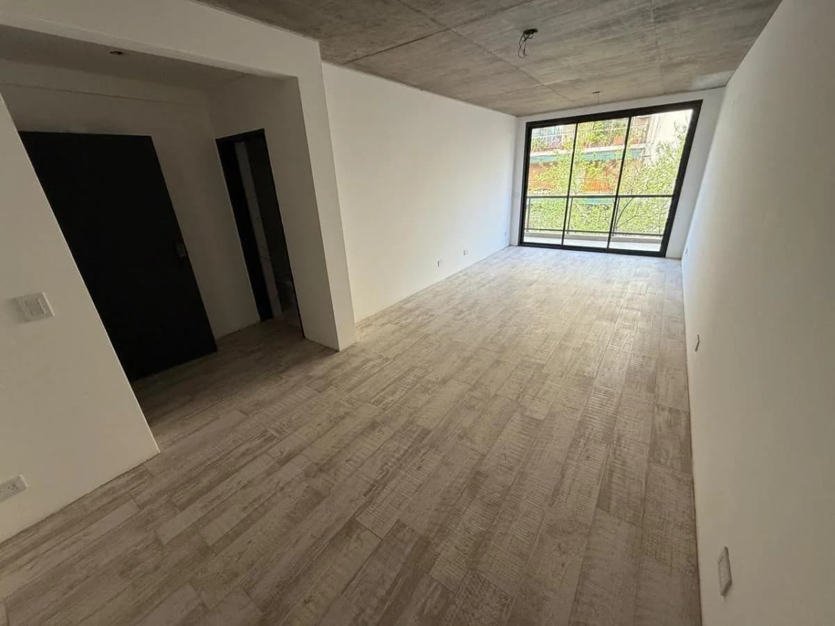 Imagen de la propiedad 1 ambientes ZP 2160986