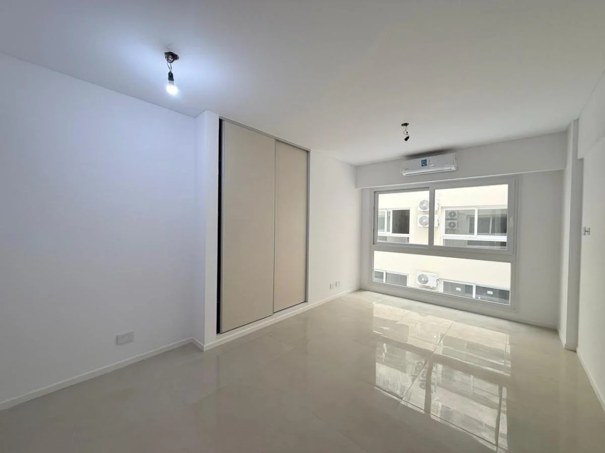 Imagen de la propiedad 1 ambientes ZP 2159164