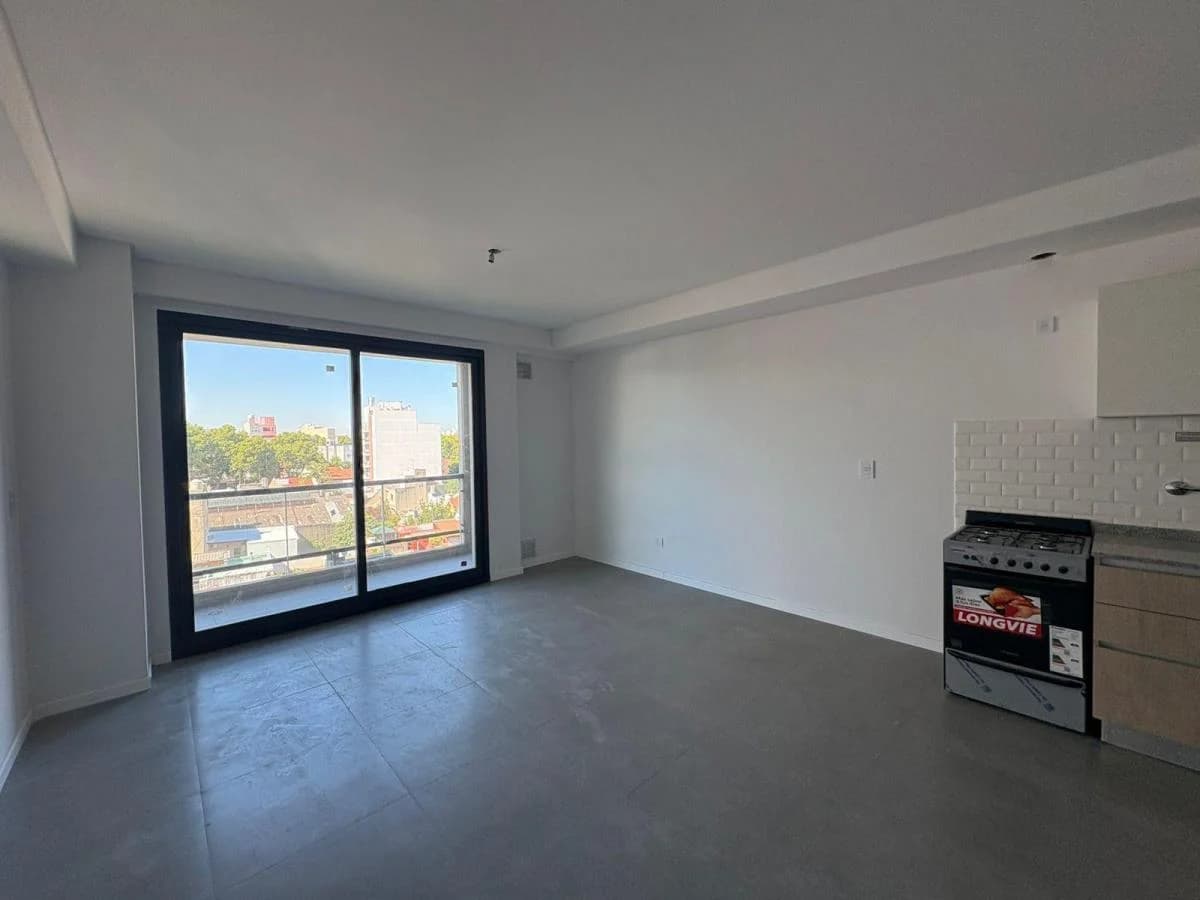 Imagen de la propiedad 1 ambientes ZP 2171155