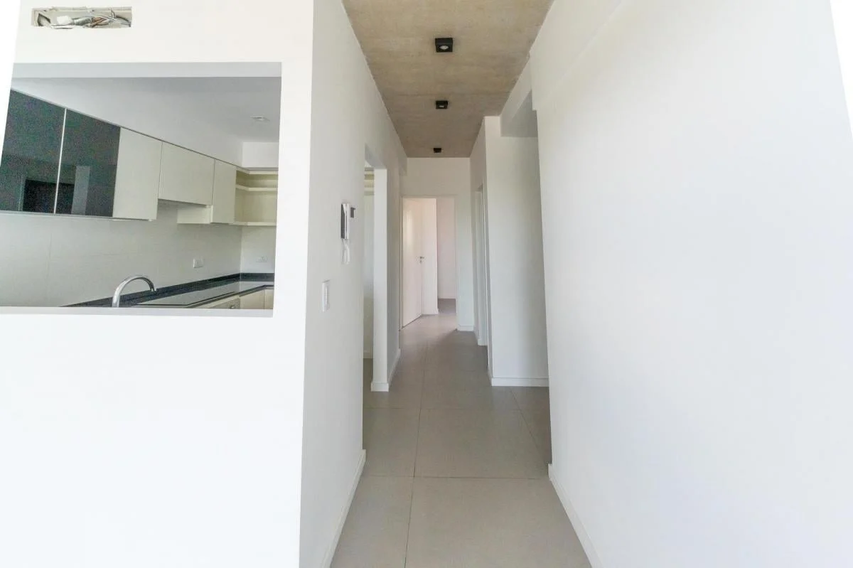 Imagen de la propiedad 3 ambientes ZP 2171364