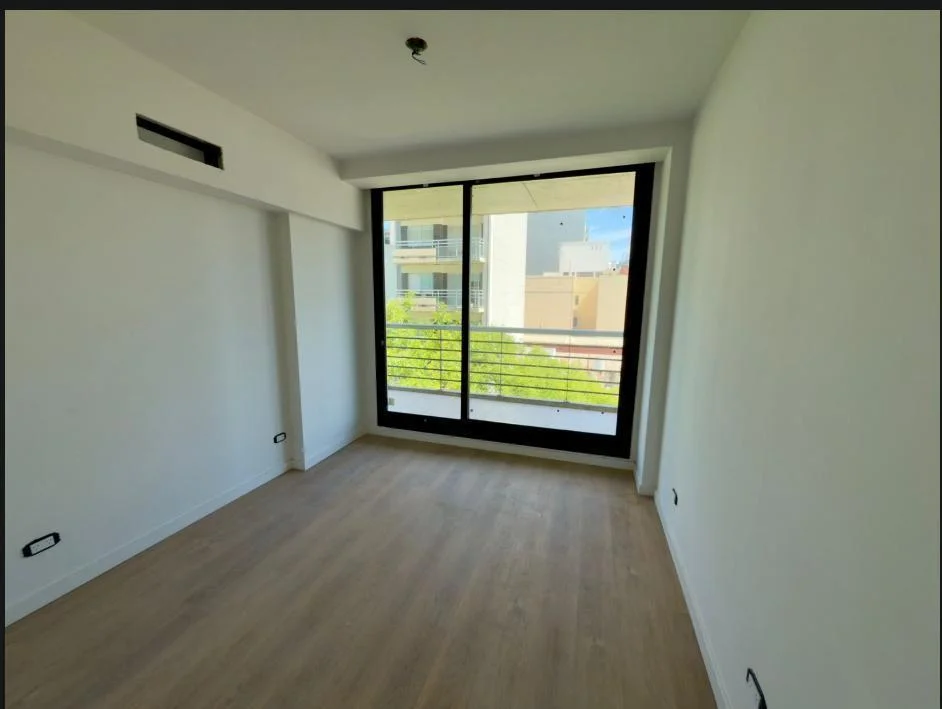 Imagen de la propiedad 1 ambientes ZP 2209879