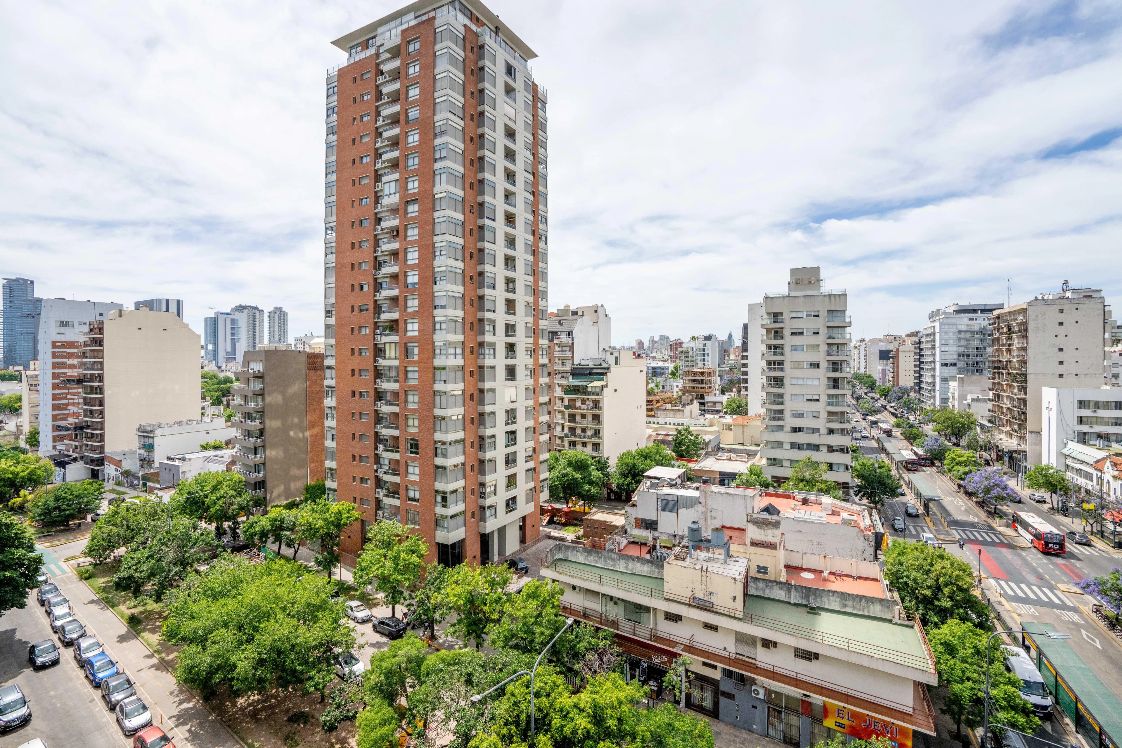 Imagen de la propiedad Av. Cabildo 3787 - 1008