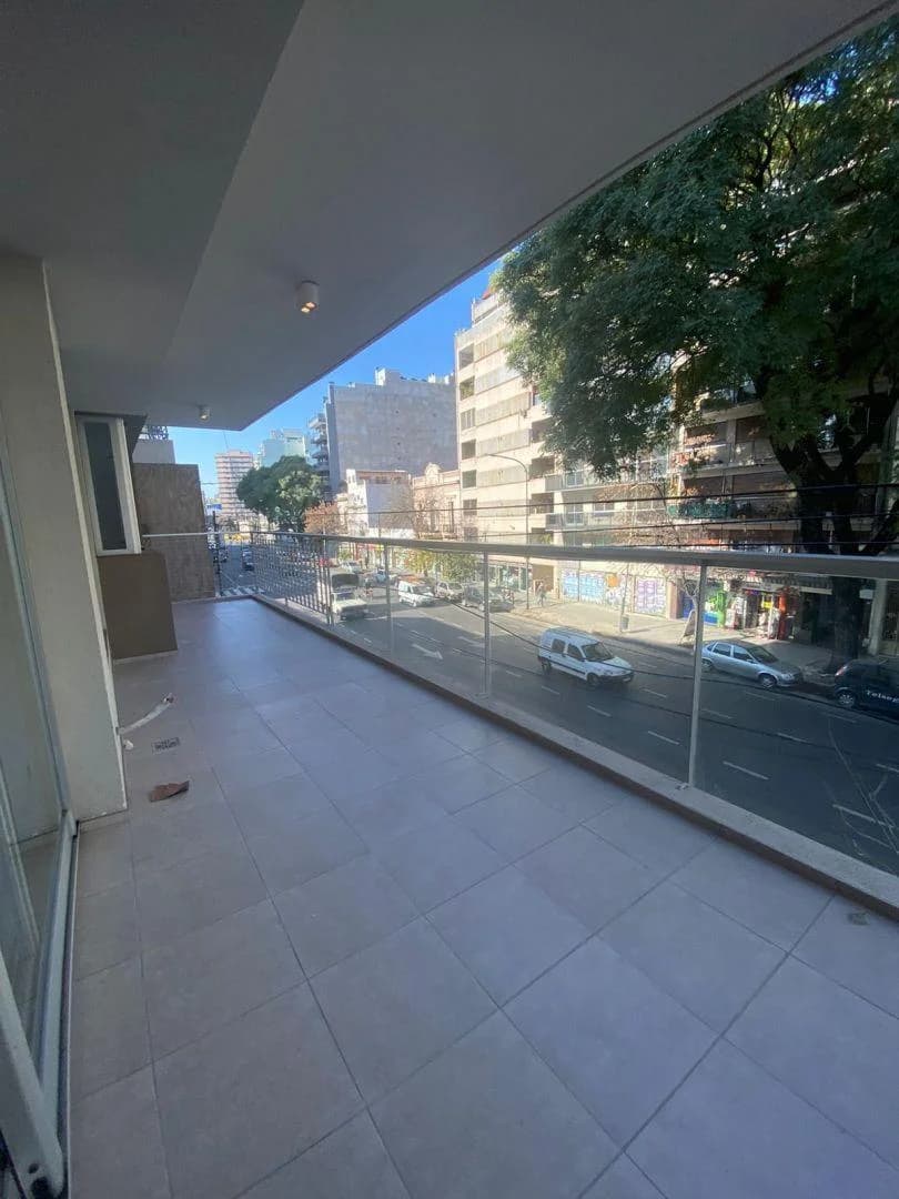 Imagen de la propiedad 4 ambientes ZP 2160353