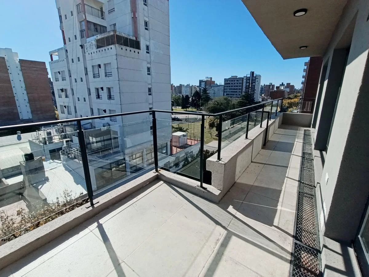 Imagen de la propiedad 3 ambientes ZP 2167619