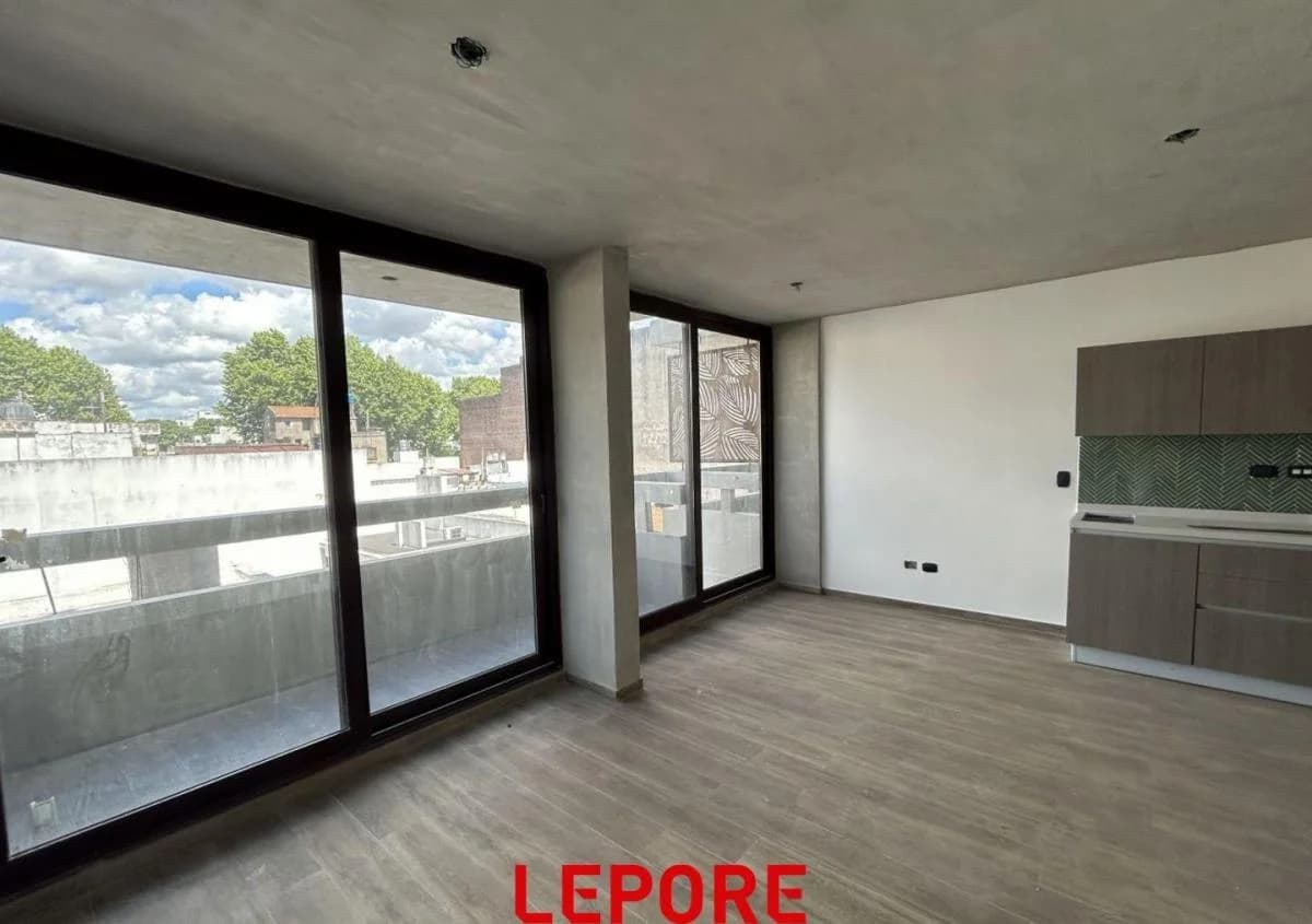 Imagen de la propiedad 1 ambientes ZP 2163408