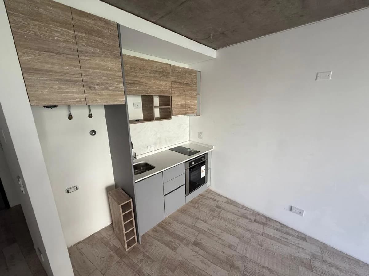 Imagen de la propiedad 1 ambientes ZP 2160998