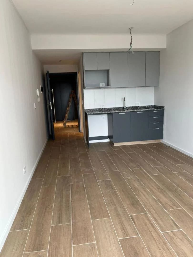Imagen de la propiedad 1 ambientes ZP 2163513