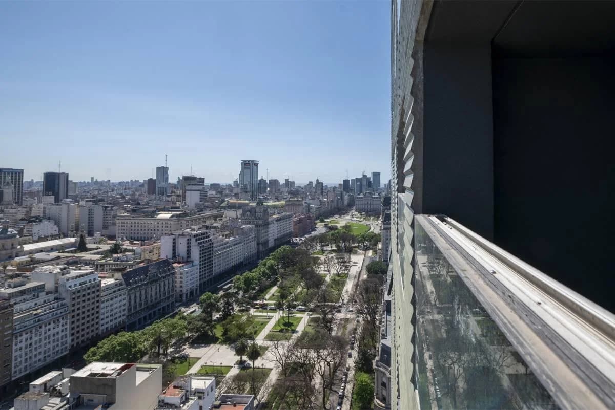 Imagen del emprendimiento Av. Ing. Huergo al 400, Capital Federal