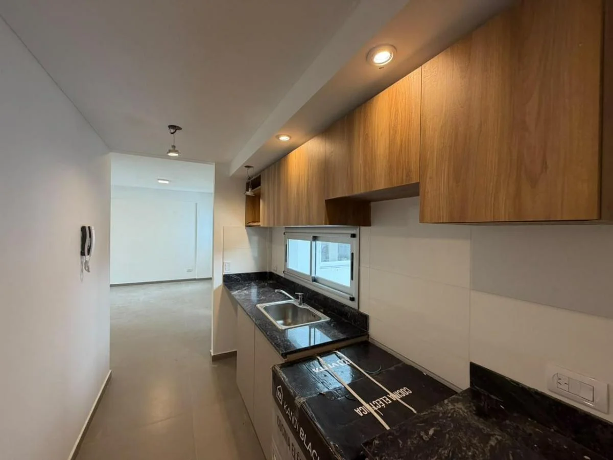 Imagen de la propiedad Martín Fierro 132 – Local comercial – Ref. 2375042