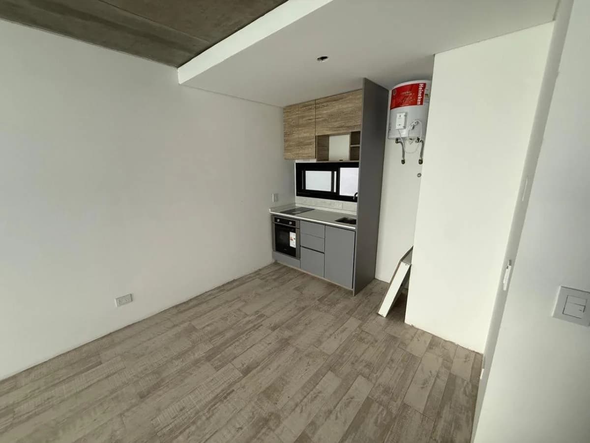 Imagen de la propiedad 1 ambientes ZP 2160999