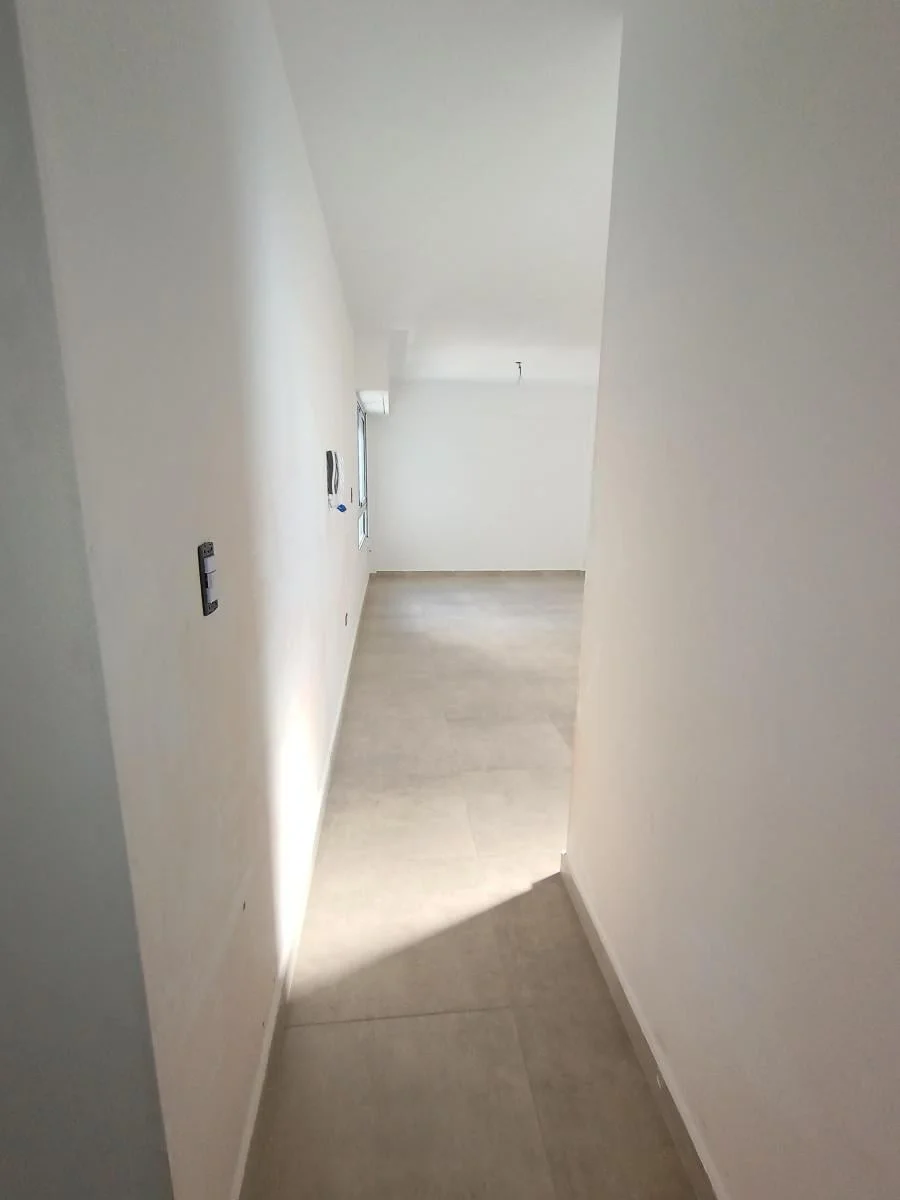 Imagen de la propiedad 1 ambientes ZP 2295185