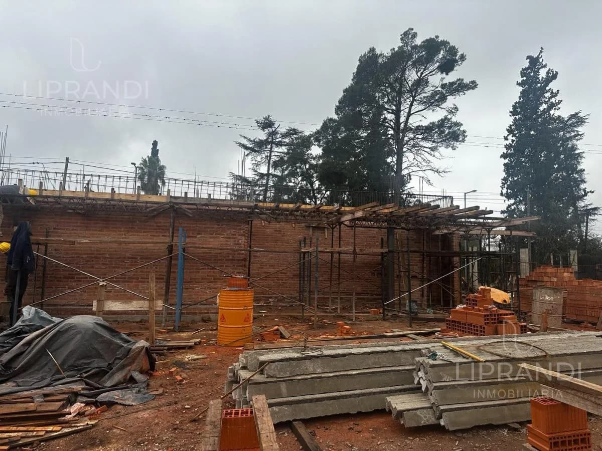 Imagen de la propiedad 4 ambientes ZP 2290357