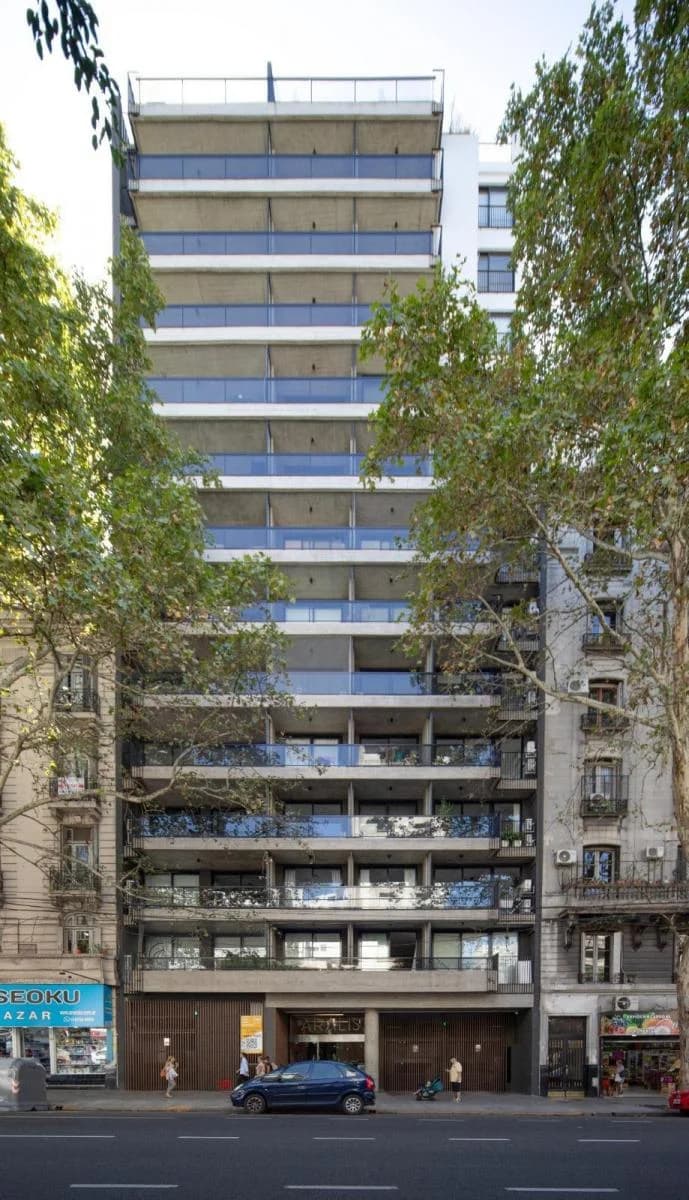 Imagen de la propiedad 4 ambientes ZP 2321858