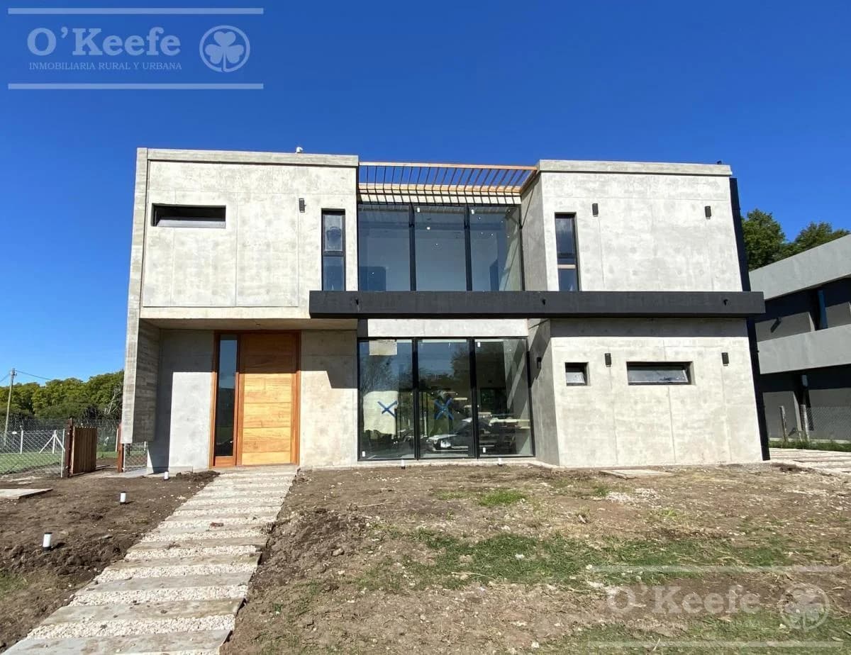 Imagen de la propiedad 5 ambientes ZP 2161592