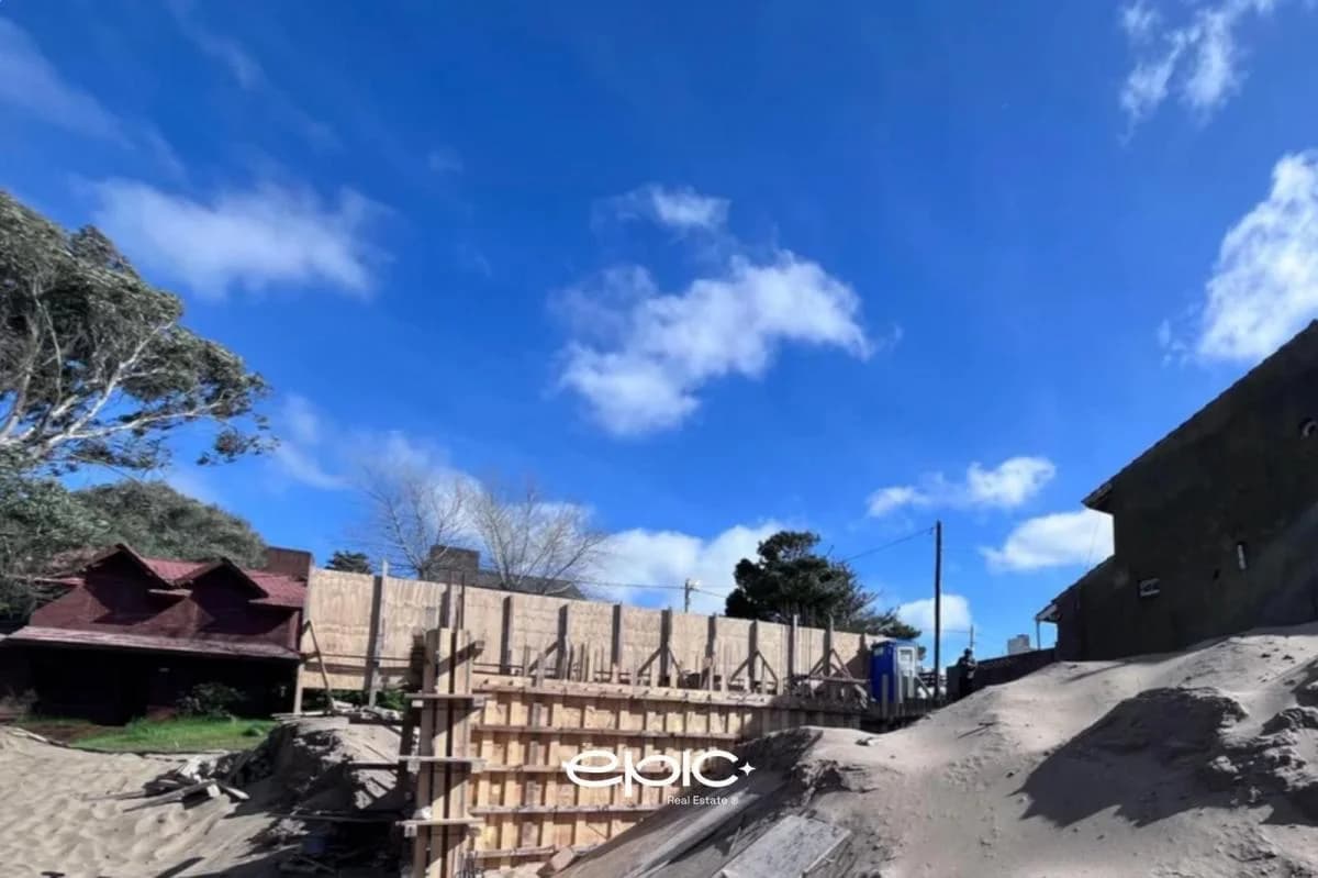 Imagen del emprendimiento en construcción
