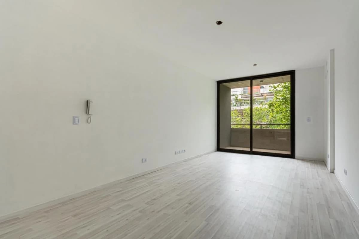 Imagen de la propiedad 1 ambientes ZP 2171658