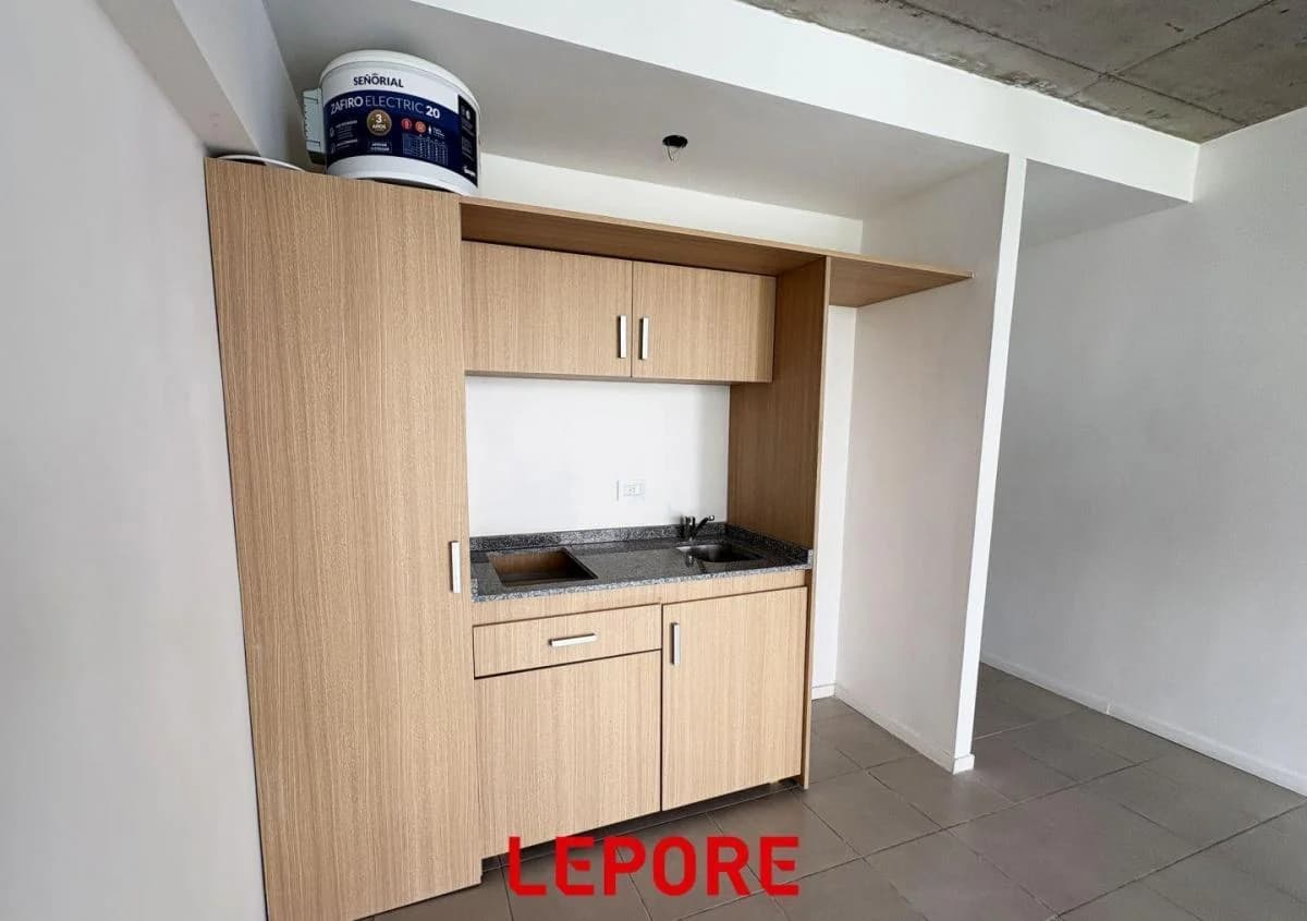 Imagen de la propiedad 1 ambientes ZP 2163371
