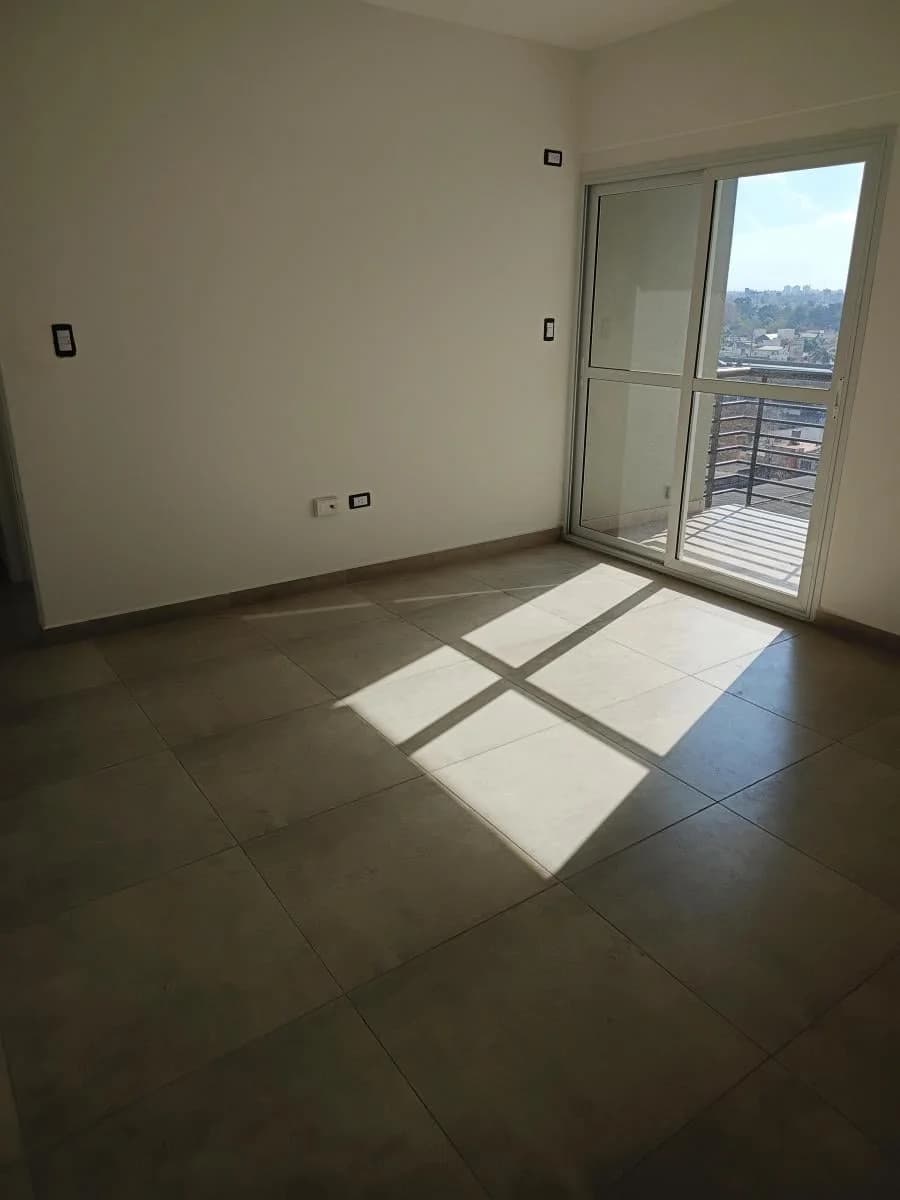 Imagen de la propiedad 2 ambientes ZP 2295183