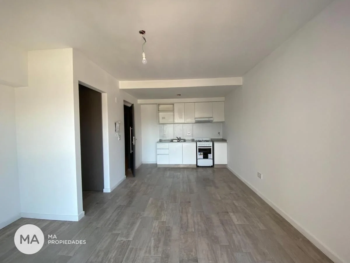 Imagen de la propiedad 2 ambientes ZP 2412378
