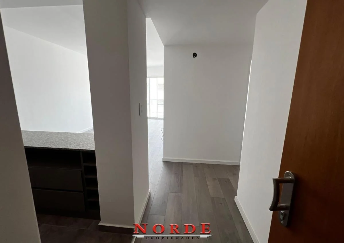 Imagen de la propiedad 3 ambientes ZP 2209974