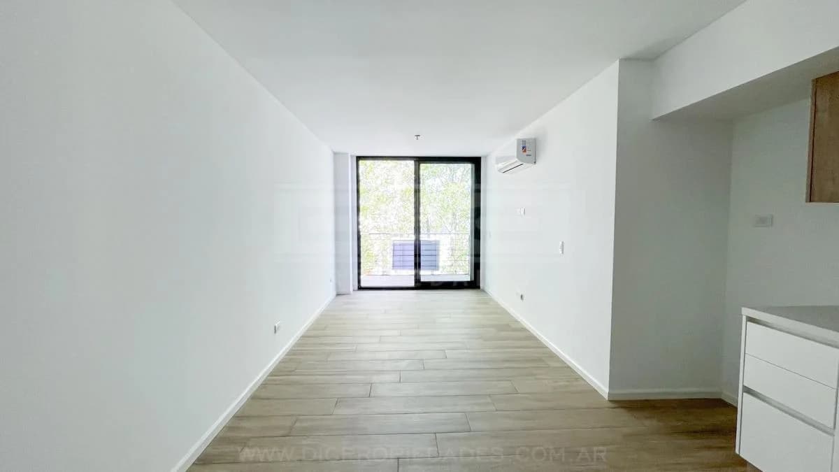 Imagen de la propiedad 1 ambientes ZP 2173718