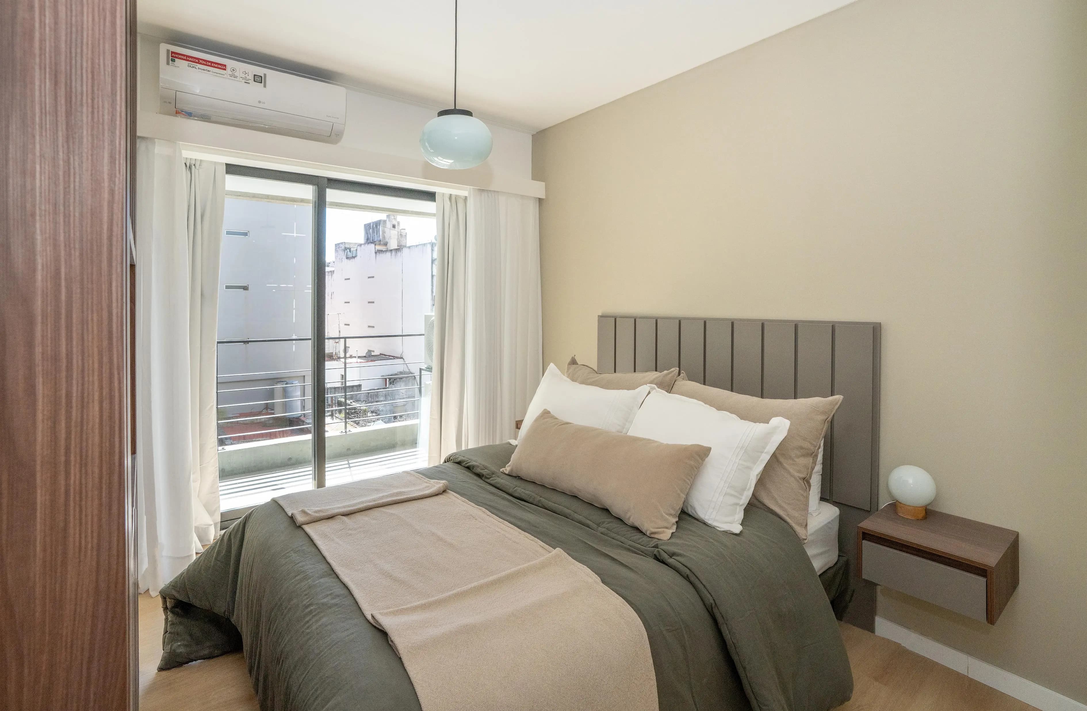 Imagen de la propiedad Aguilar 2477 - 1102