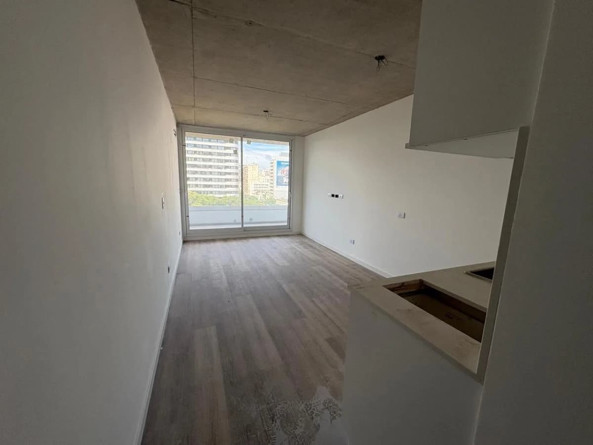 Imagen de la propiedad 1 ambientes ZP 2165264
